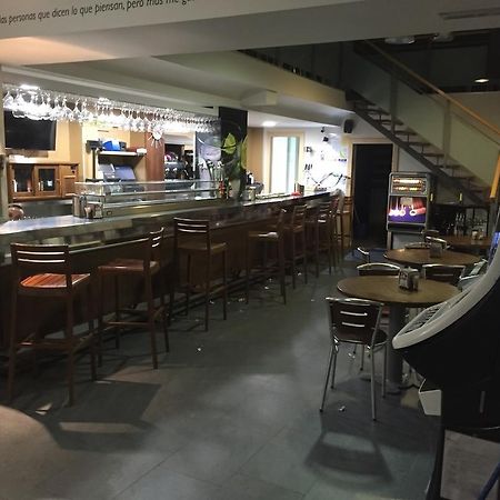 Pension Oasis ซามอรา ภายนอก รูปภาพ